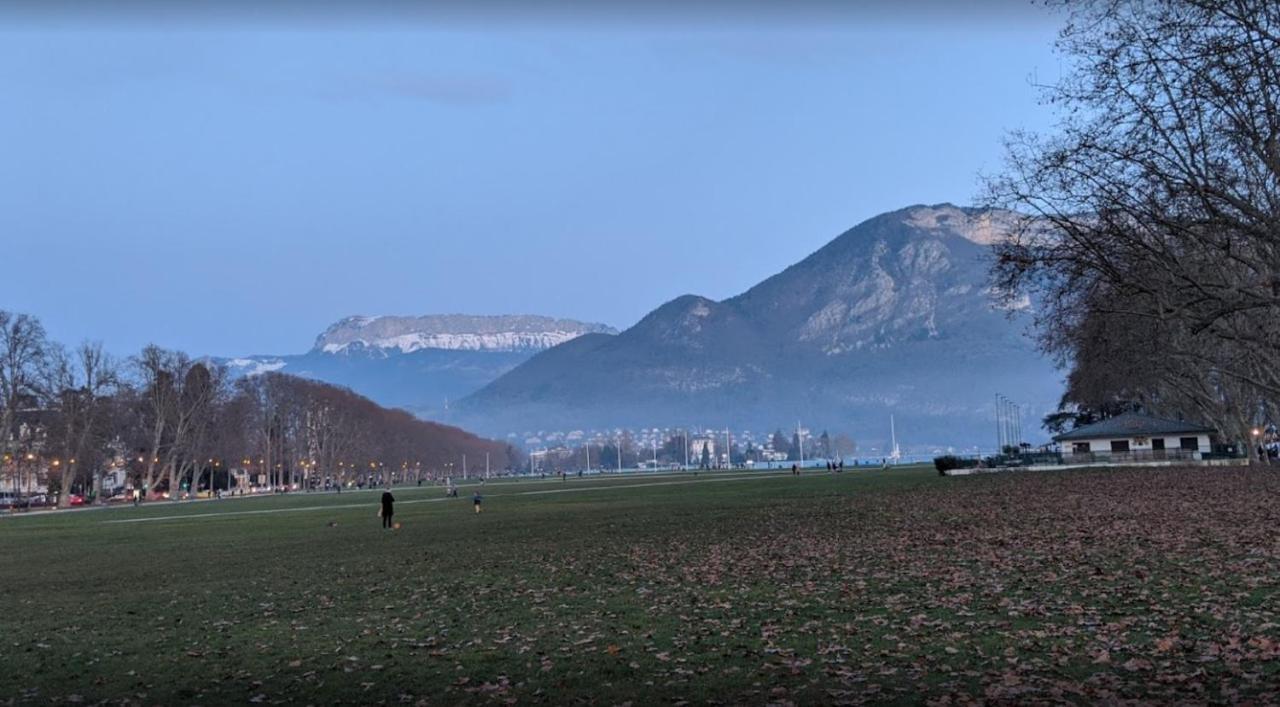 Diane 100 M Du Lac Annecy Ngoại thất bức ảnh
